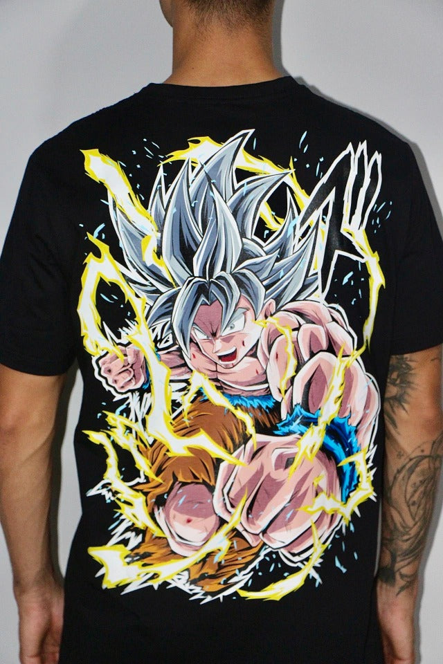 Camiseta Fio 30.1 penteado GOKU MUI