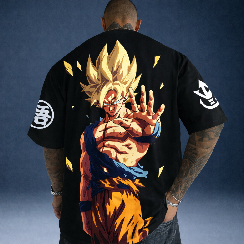 Camiseta Oversized Goku Super Saiyajin All Black