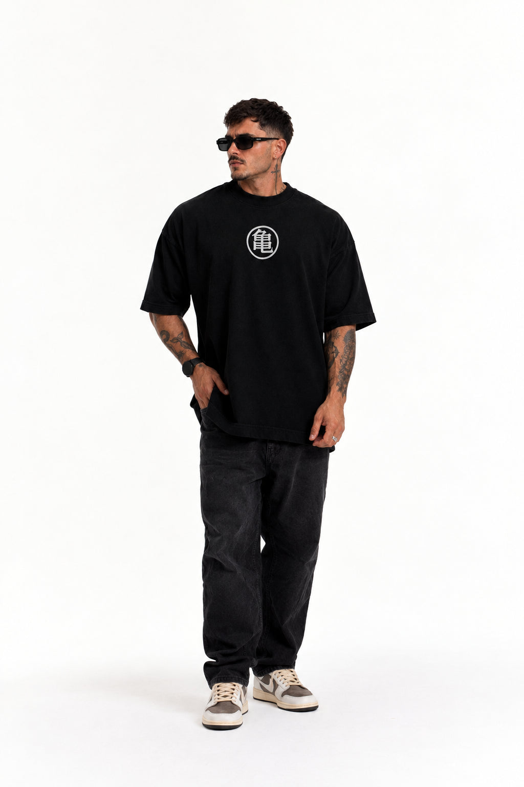 Camiseta Oversized Masculina Golden Warrior Preta