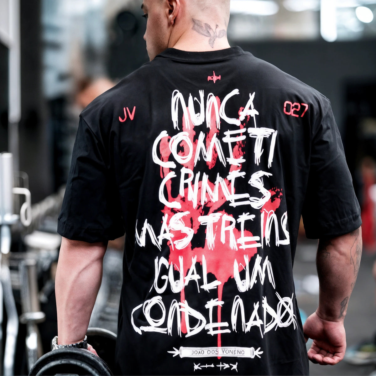 Camiseta Oversizedstreetwear Treino igual um Condenado