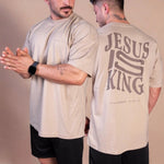 Camiseta Oversized Jesus Is King