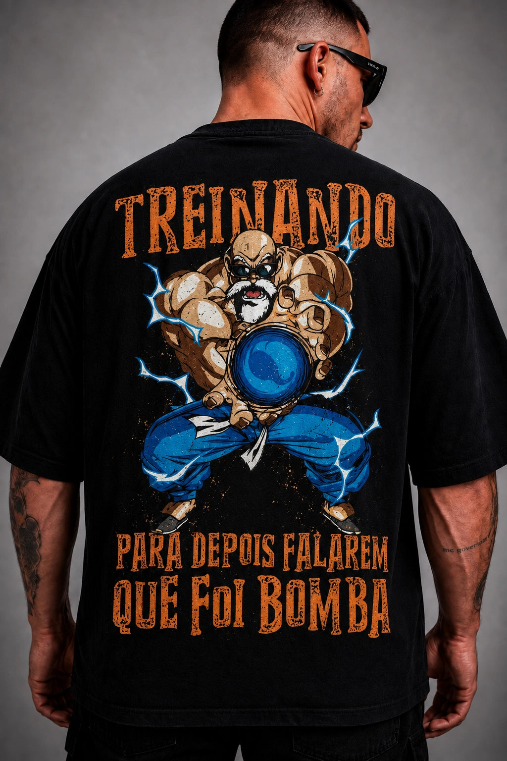 Camiseta Oversized Treinando Mestre Preto